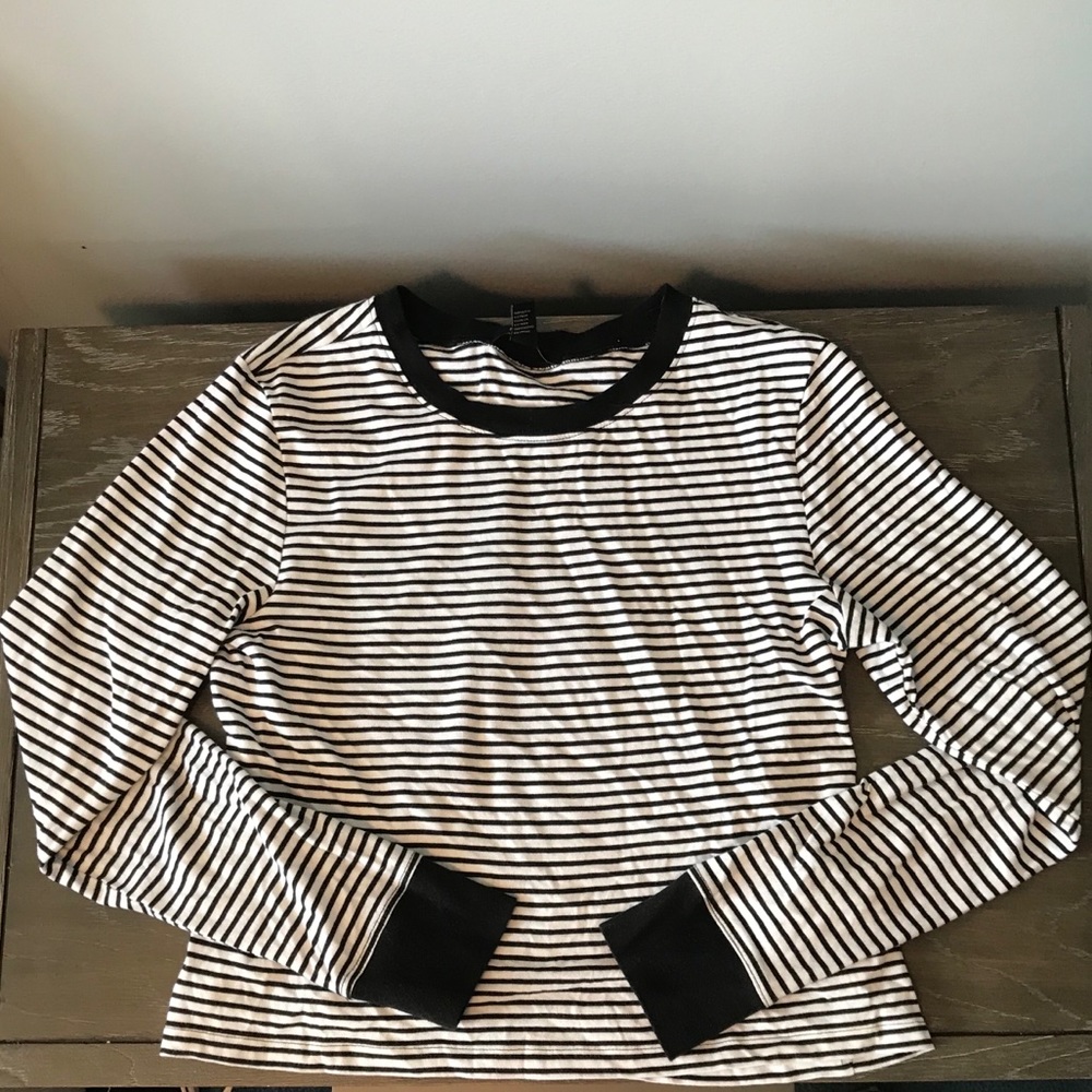 Forever 21 long sleeve shirt